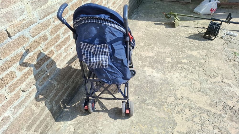 Продам коляску б/у