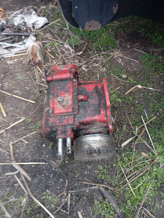 Запчастини бу  на полісся 812