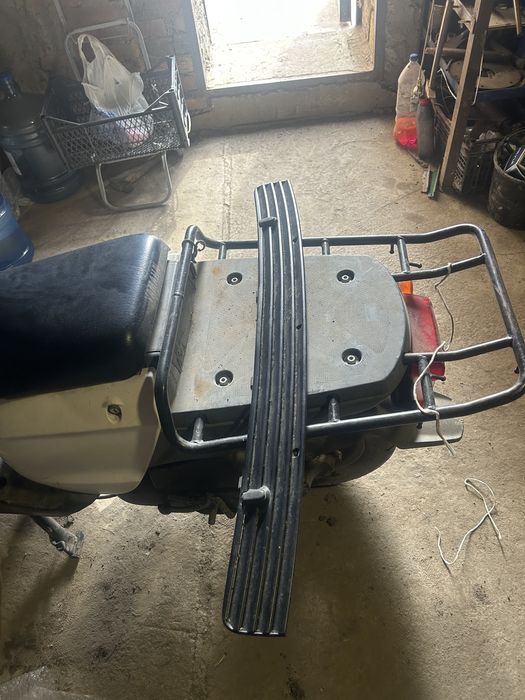 Решітка капота vw т4