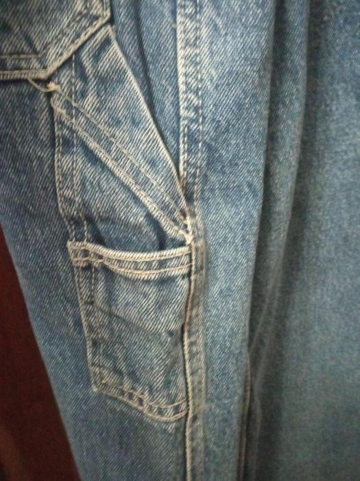 Джинсы с нагрудником  р.W29
