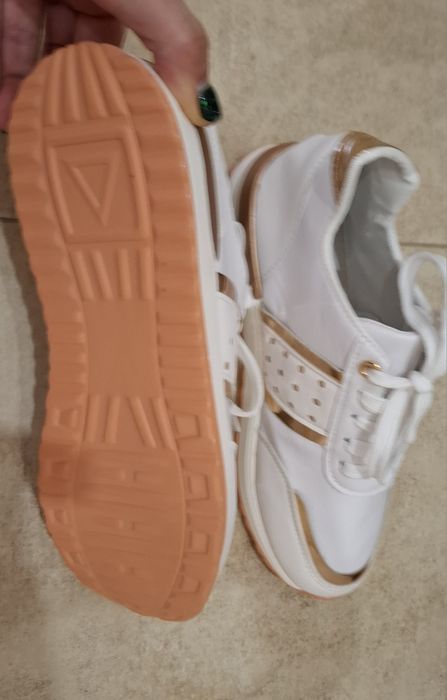 białe sportowe sneakersy damskie rozm.36