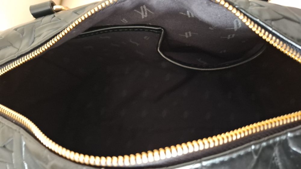 Mala de mão ou tiraloco da Verde