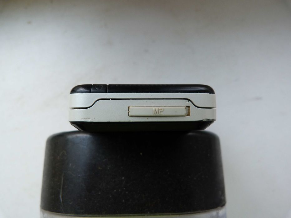Телефон Sony Ericsson S500i