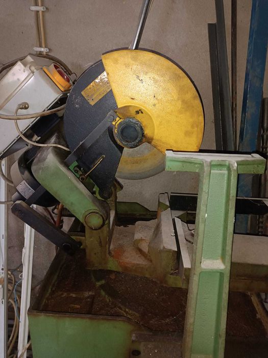 Maquina de corte e vergar ferro