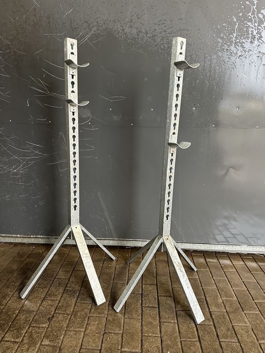 Stojaki do przeszkód, nowe, ocynkowane dla koni