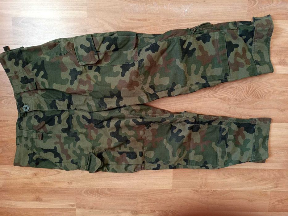 Mundur wojskowy MON 124P