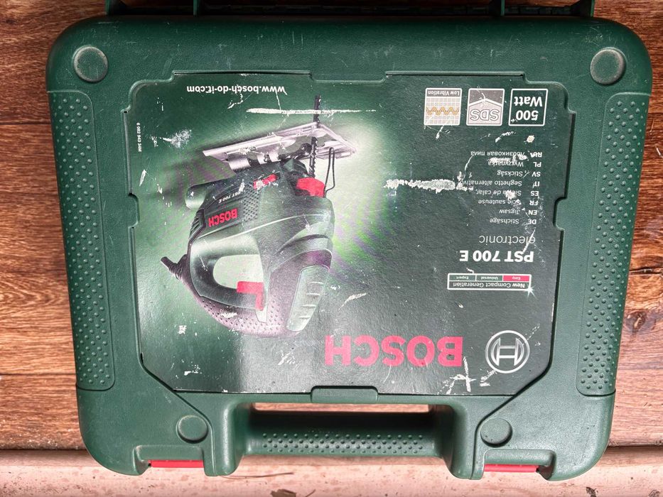 Лобзик Bosch PST 700 E, оригінал, кейс, відмінний стан