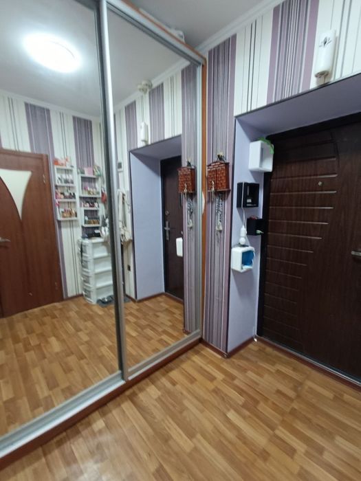 Затишна 1к квартира на Висоцького