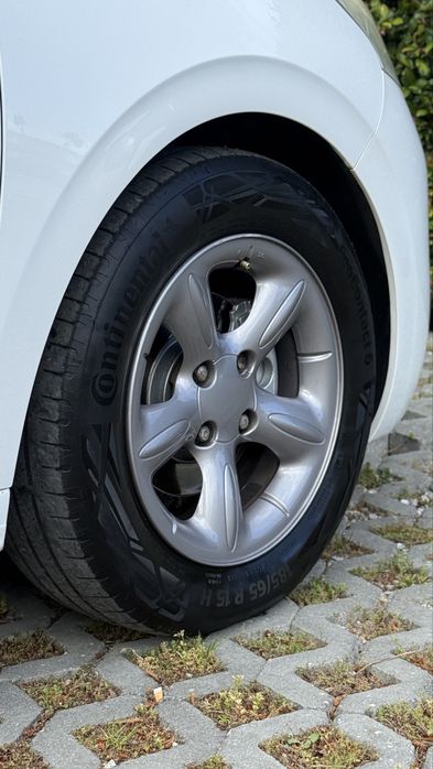 Peugeot 208 1.6 e-HDi • 224.000Km