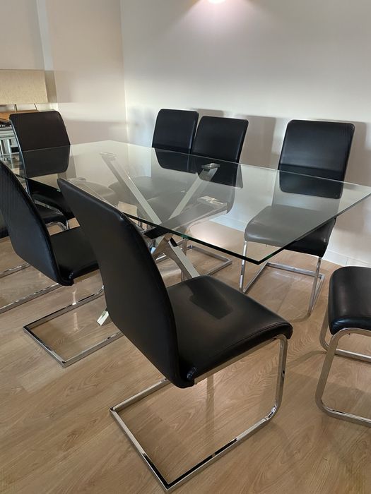 Mesa de jantar Vidro com 8 cadeiras