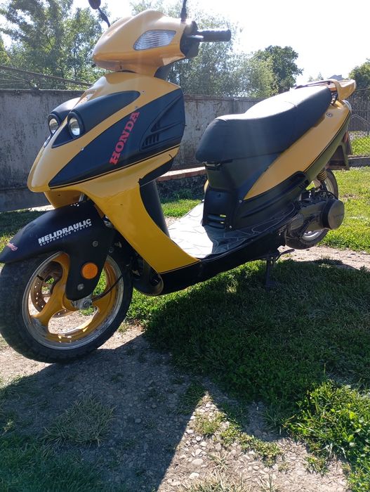 Продам Вайпер Шторм 150