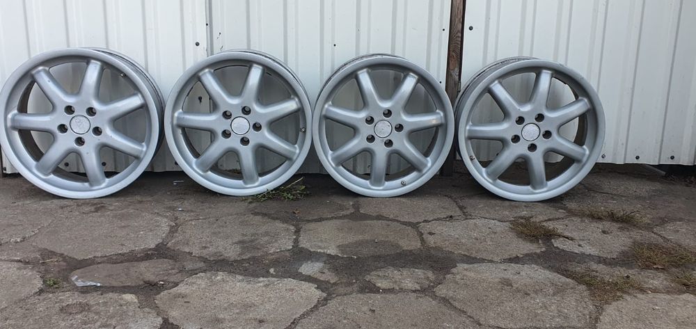 Felgi Aluminiowe 18 5x112 ET-48 Audi VW Blask Gołdap