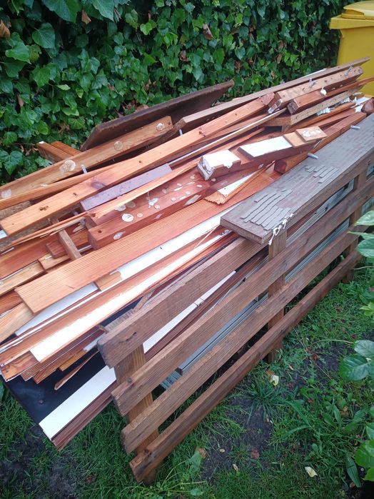 Tani wywóz odpadów, opróżnianie mieszkań, domów, piwnic, wywóz mebli,