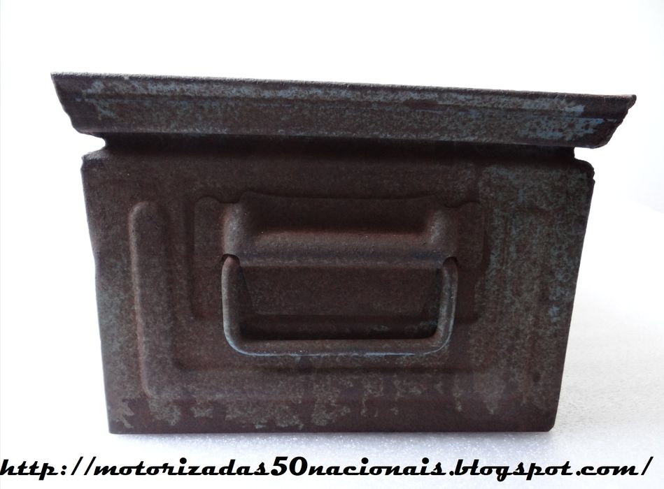 Caixa de Metal da Metalurgia Casal