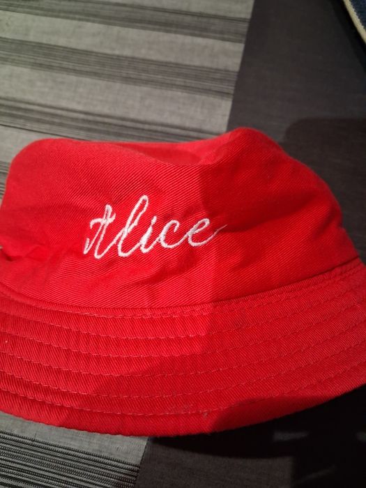 Chapéu personalizado nunca usado