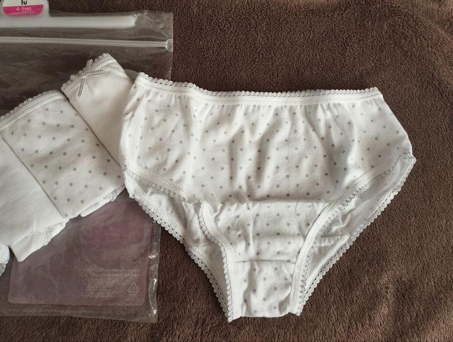 Nowe majteczki Tu i FF 104-110/116