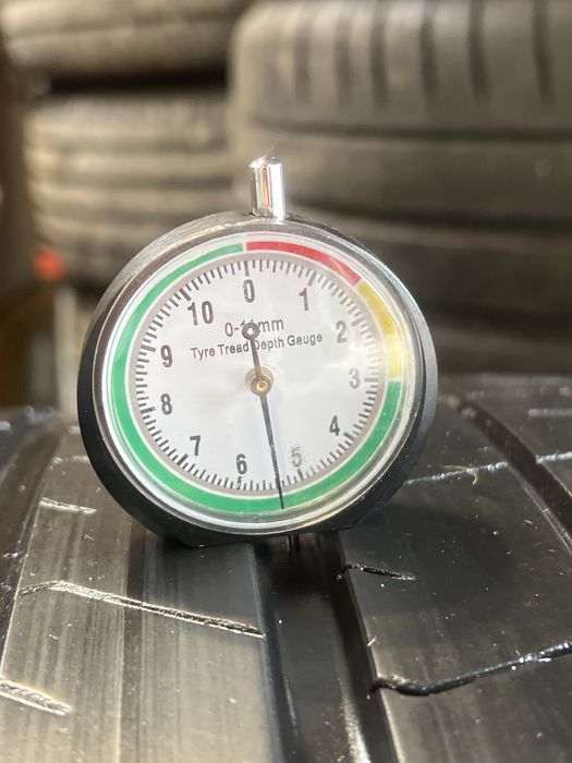 Opona Pirelli Pzero 275/30/21 pojedynka