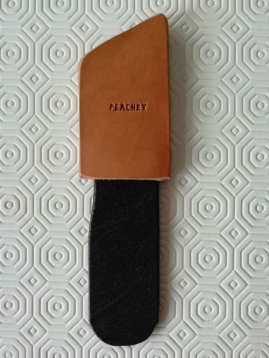 Faca de chifrar + sistema de afiar Jeff Peachey - encadernação manual