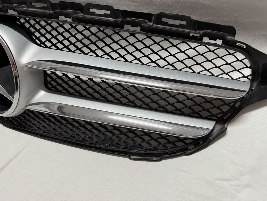 Grill Atrapa Mercedes C KLASA W205 14 - 18 r. CHROM