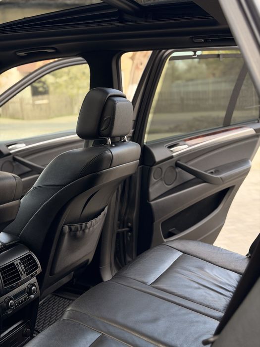 Продам авто BMW x5 e70 35d