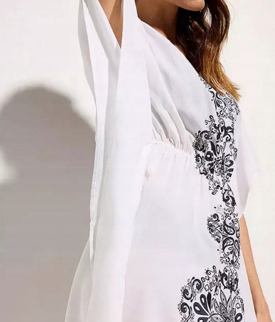 B.P.C sukienka tunika plażowa biała z nadrukiem 52/54.