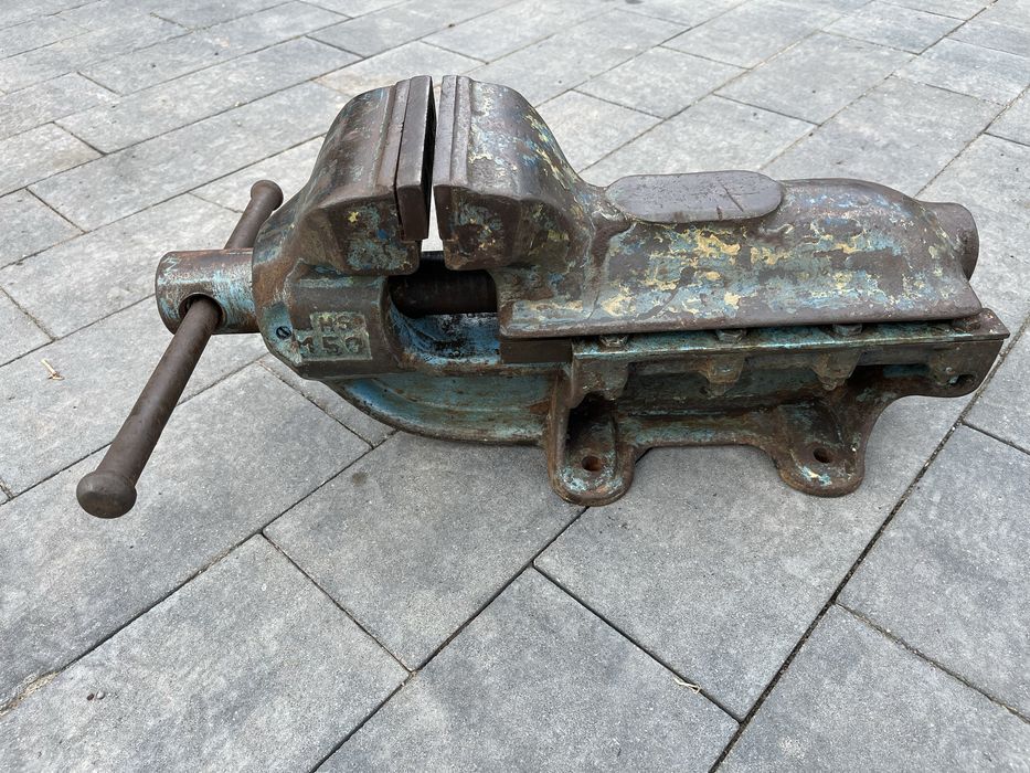 Duże stare solidne imadło 44kg