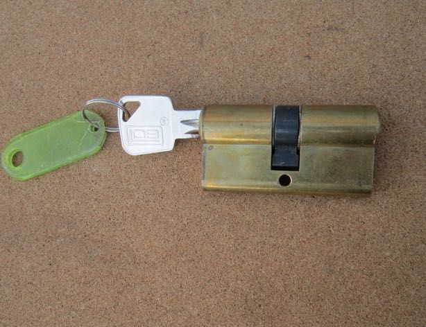 Серцевина замка дверного