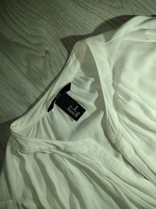 Koszula damska biała hm S/M z wiskozy w bardzo dobrym stanie
