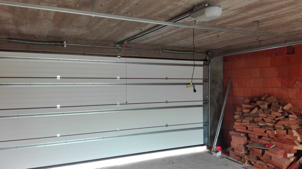 Brama garażowa segmentowa Bramy garażowe przemysłowe