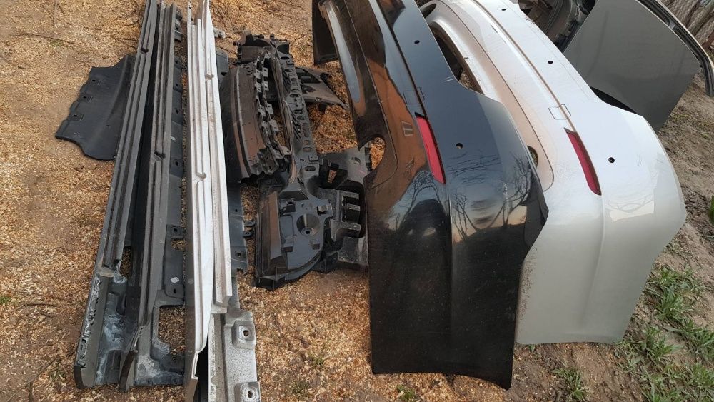 БМВ 5 BMW F10 бампер пороги комплект