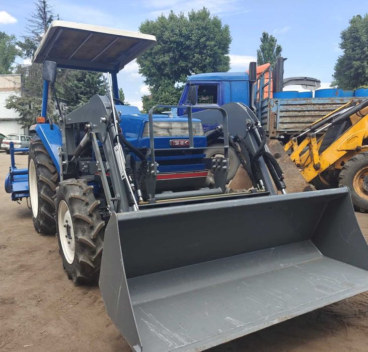 Трактор колісний ISEKI TA267F Японія