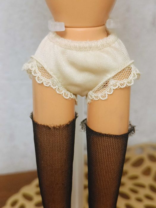 Mattel Barbie SuperStar Philippines (1981) – suknia Deluxe