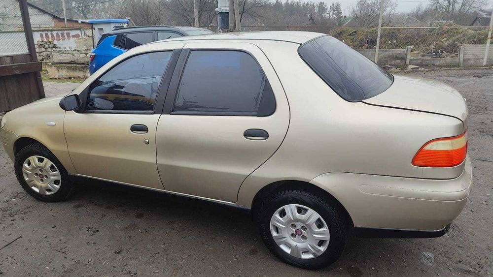 Fiat albea 2009 в гарному стані