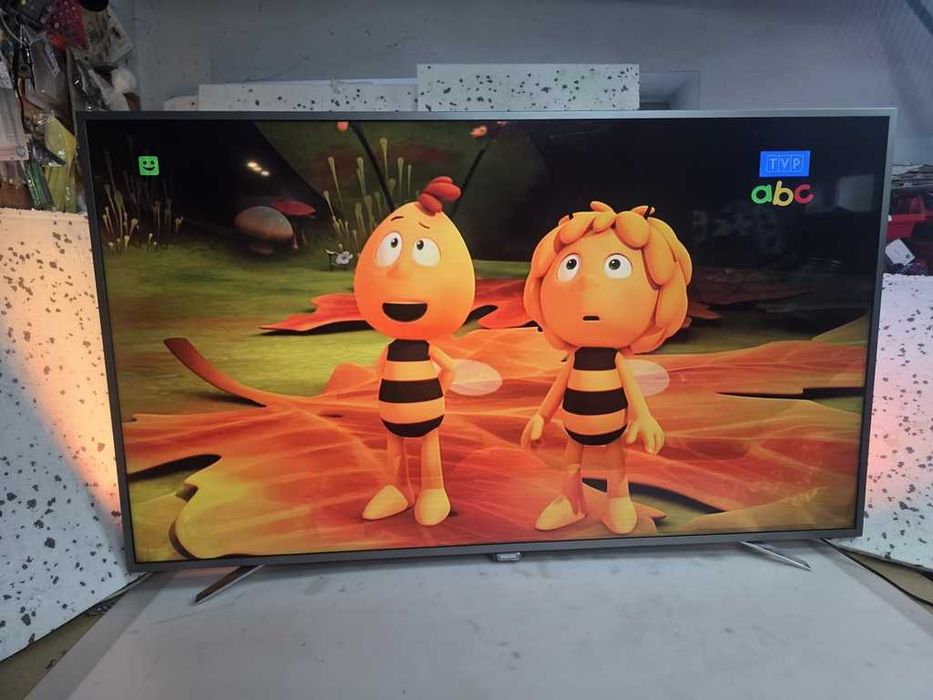 TV LED PHILIPS 55 cali - 4k uhd - ambiliht Android