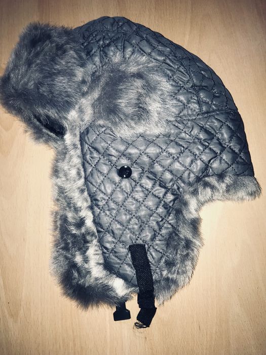 HIT nowa czapka uszatka pilotka