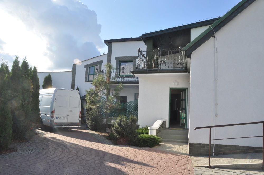 Tanie noclegi dla firm Lipno k.Leszna Wlkp/ Дешеве житло для компаній