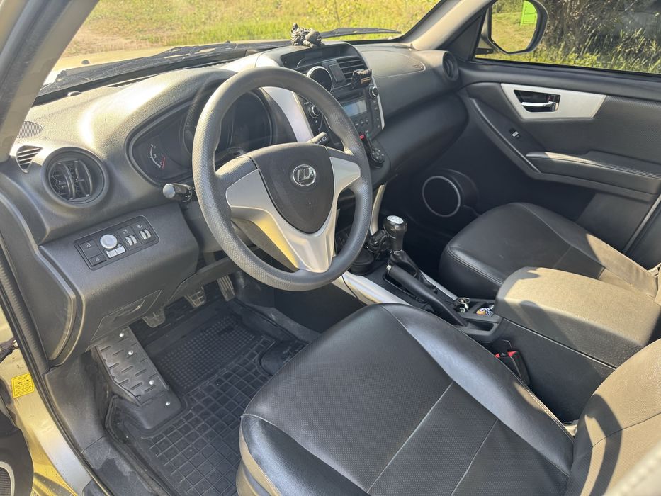 LIFAN X60 на базі RAV4
