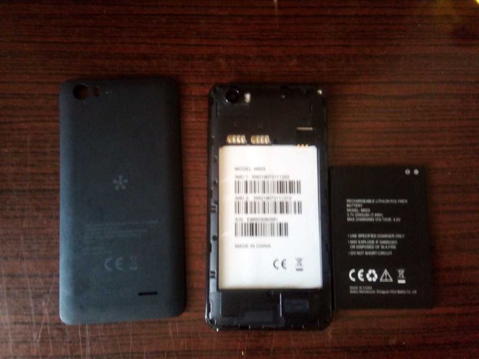 Telemóvel ZTE Just5 M503