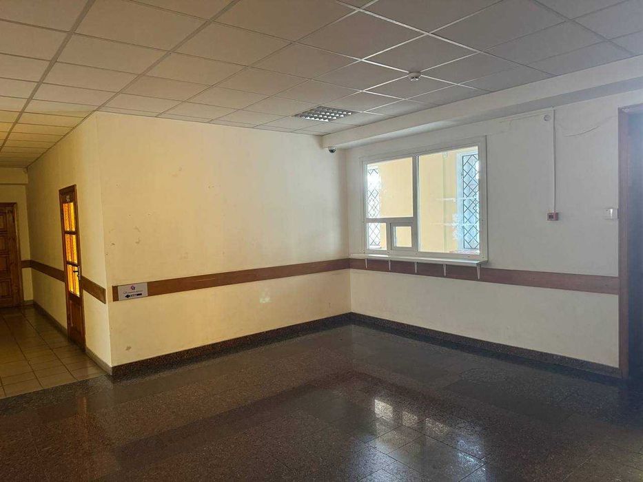 Продаж комерційної нерухомості м. Обухів , вул. Каштанова 6