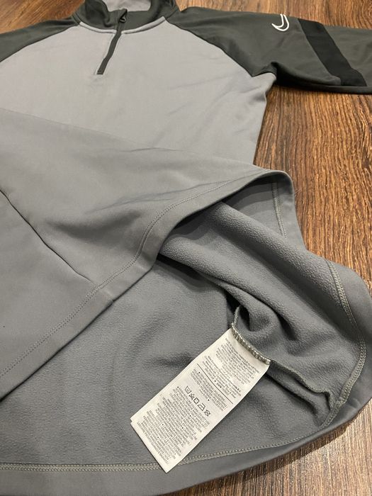 Спортивна кофта Nike