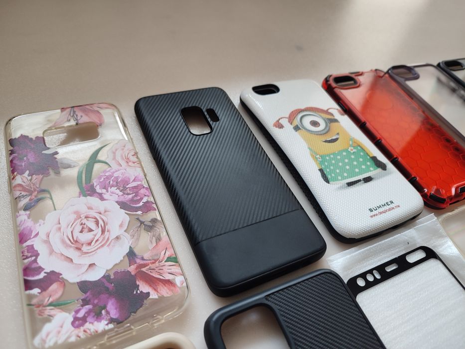 Різні чохли в одну ціну