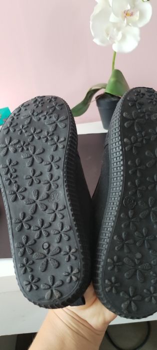 Trampki nowe roz. 32