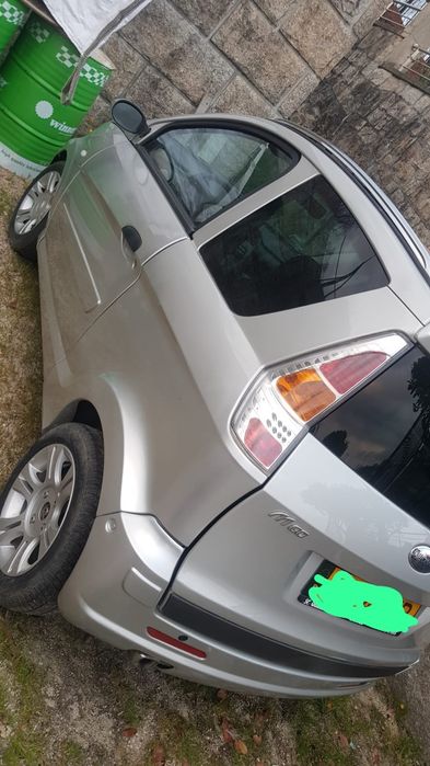 Carro sem carta de condução