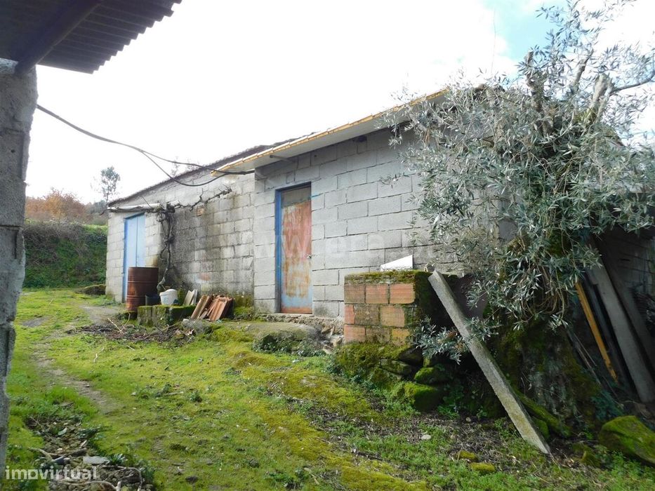 Terreno / Seia, Sameice e Santa Eulália — Sameice E Santa Eulália, Guarda