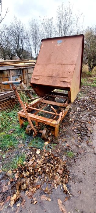 Kontener samowyładowczy