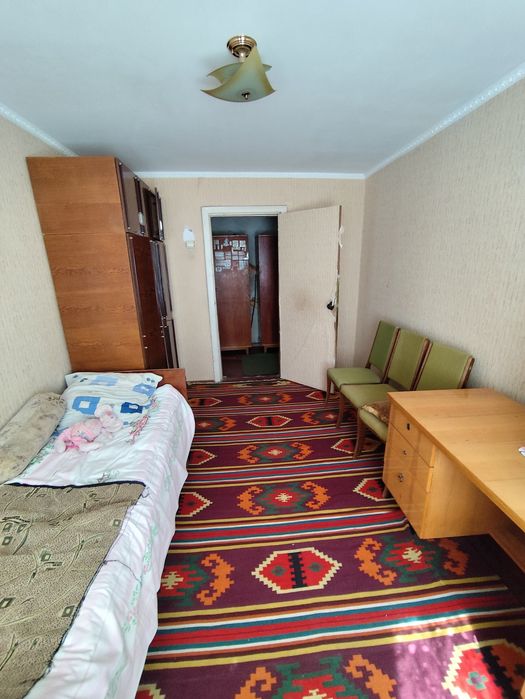Продаж 3 кімнатної квартири в м. Канів