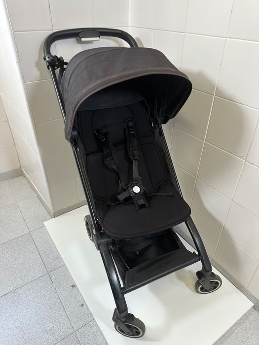 Carrinho de Bebé Joolz AER