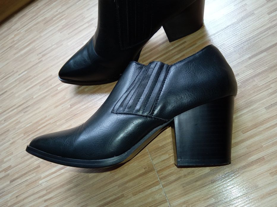 Buty czarne szpic obcas słupek