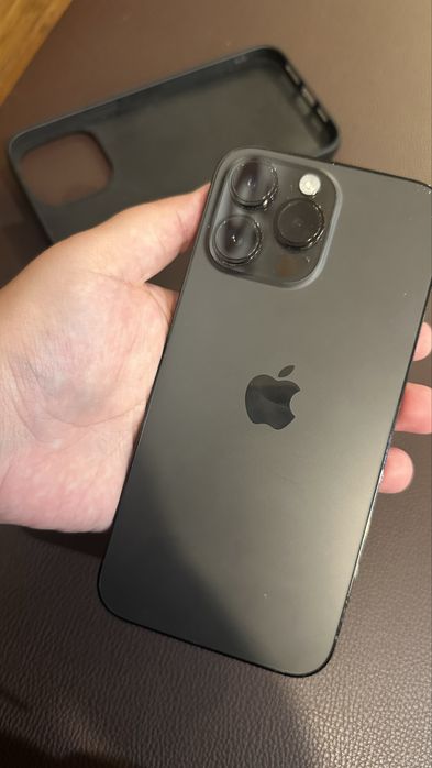 Iphone 14 pro max como novo