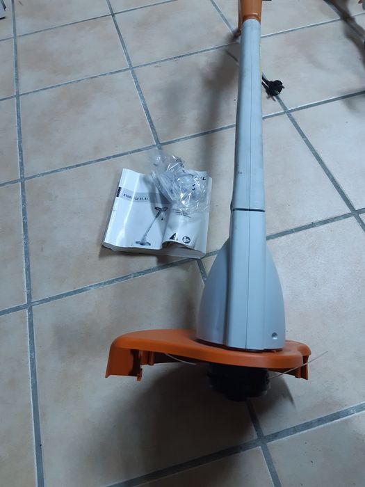 Aparador Jardim Stihl - novo